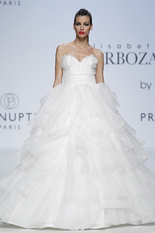 Elisabeth Barboza Bridal debut 2011