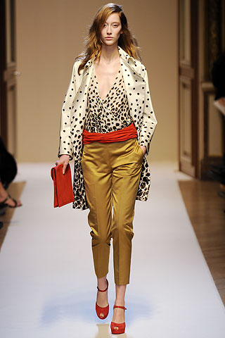 Emanuel Ungaro Fall/Winter 2010/11 Collection