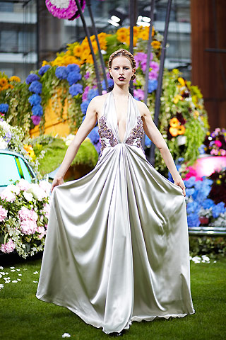 Karolina Kurkova In Emanuel Ungaro SS 2011