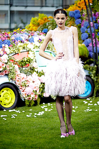 Emanuel Ungaro Spring/Summer 2011 Collection