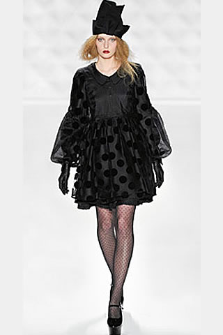 Erin Featherston Fall 2009