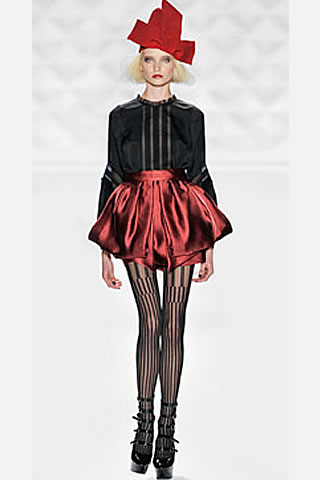 Erin Featherston Fall 2009