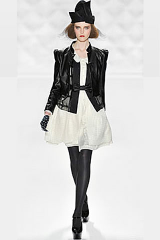 Erin Featherston Fall 2009