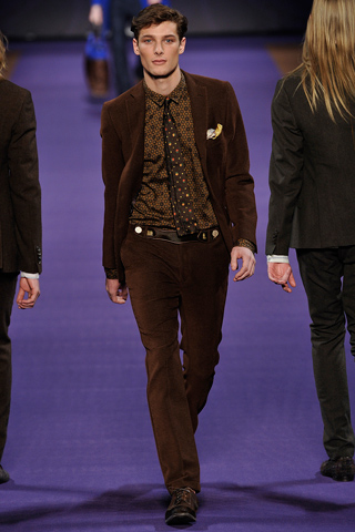 Milan Fashion Week 2011 News