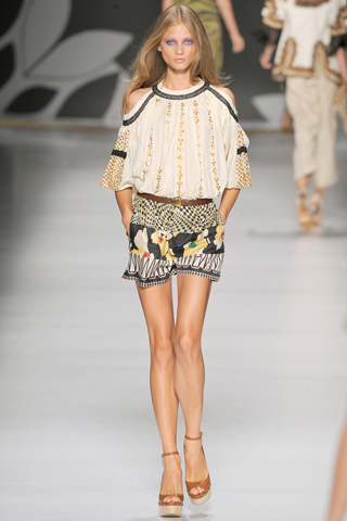 Etro Spring 2011 Collection