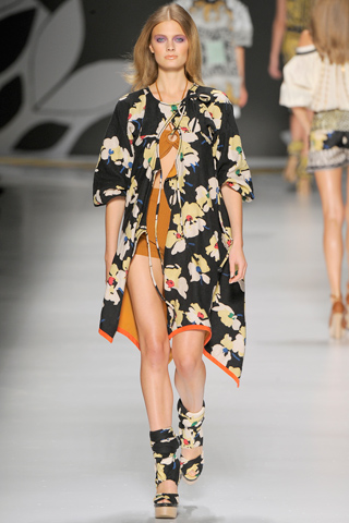 Spring 2011 Collection By Etro