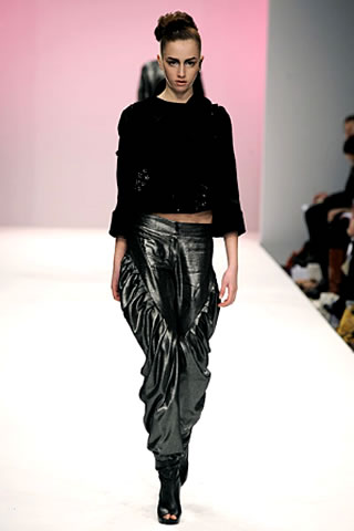 Eun Jeong Autumn/Winter 2009-10