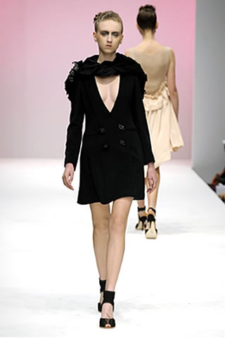 Eun Jeong Autumn/Winter 2009-10