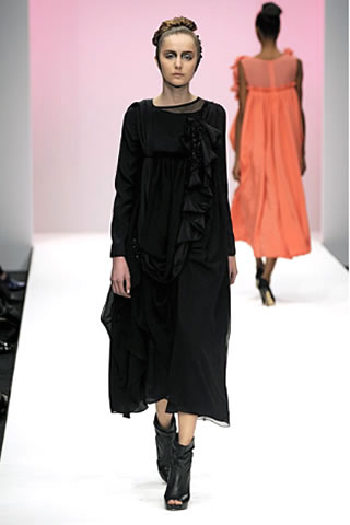 Eun Jeong Autumn/Winter 2009-10