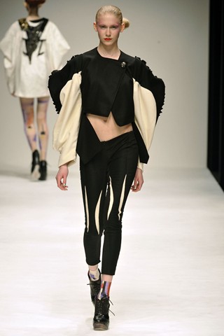 Eun Jeong Autumn/Winter 2010 Collection