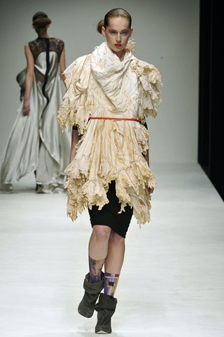 Eun Jeong Autumn/Winter 2010 Collection