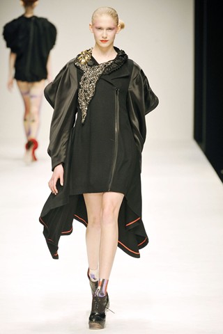 Eun Jeong Autumn/Winter 2010 Collection