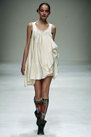 Eun Jeong Autumn/Winter 2010 Collection