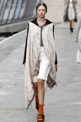 Spring 2011 Ready To Wear Fashion Shows