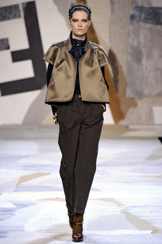 Fendi Fall 2011 Collection Milan Fashion Week
