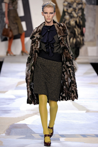 Fendi Fall 2011 Collection Milan Fashion Week