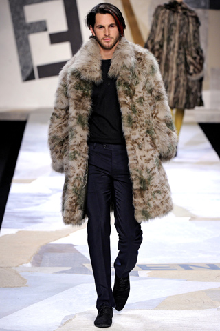 Fendi Fall 2011 Collection Milan Fashion Week