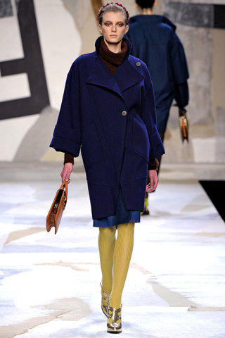 Fendi Fall 2011 Collection Milan Fashion Week
