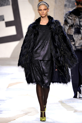 Fendi Fall 2011 Collection Milan Fashion Week
