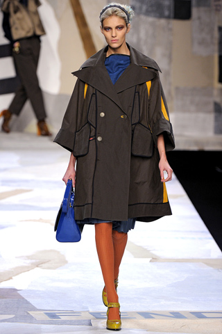 Fendi Fall 2011 Collection Milan Fashion Week