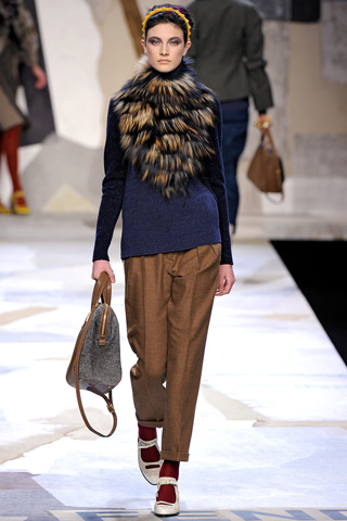 Fendi Fall 2011 Collection Milan Fashion Week