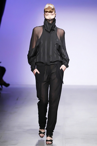 Franciscus-van-der-Meer-Collection-at- Amsterdam-Fashion-Week-2011