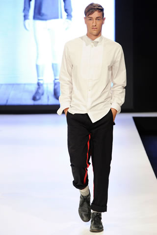 Spring 2011 Ready To Wear Collection