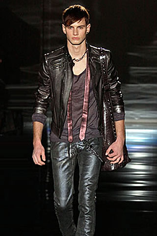 Gucci - Men's fall winter 09-10