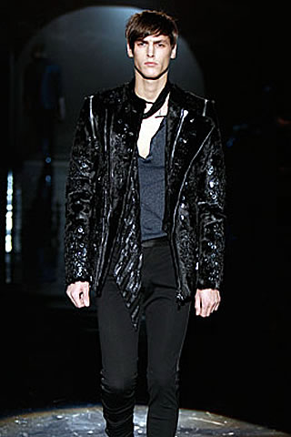 Gucci - Men's fall winter 09-10