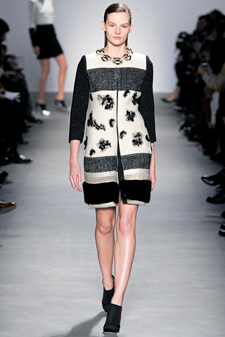 giambattista valli ready to wear fall 2011 collection 36