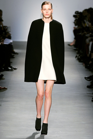 giambattista valli ready to wear fall 2011 collection 42