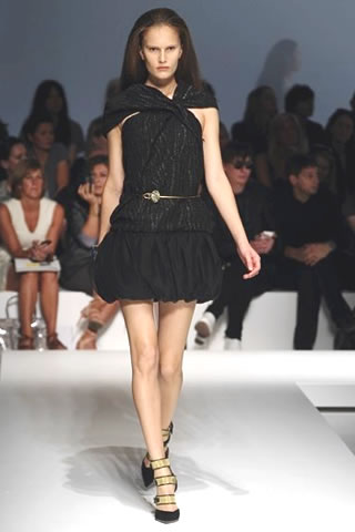 Gianfranco Ferre Spring/Summer 2010