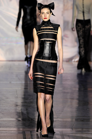 giles aw 2011 london fashion week jacquelyn jablonski