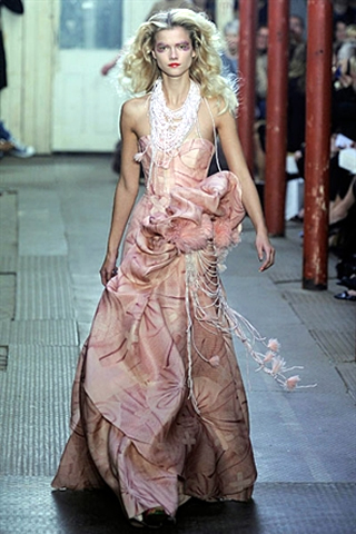 Summer 2011 Hottest Fashion collection