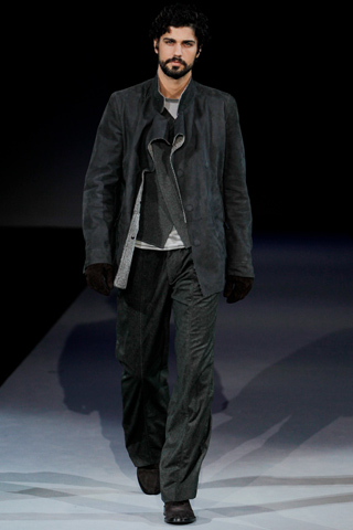 Milan Fashion Week 2011 Giorgio Armani