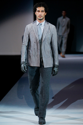 Fall 2011 Collection By Giorgio Armani