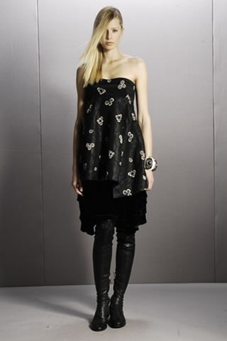Giorgio Armani Latest Pre-Fall 2011