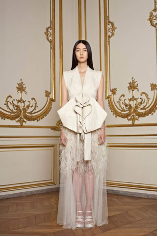 Givenchy Spring Couture 2011 Collection