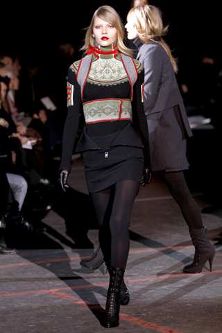 Givenchy Fall 2010 Collection