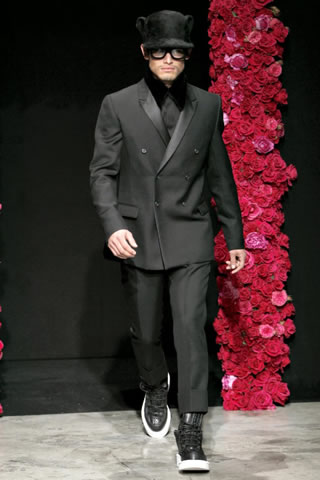 Givenchy Fall/Winter 2011 Collection