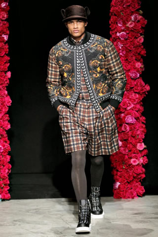 2011 Runway Fashion Shows Photos