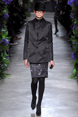givenchy ready to wear fall winter 2011 collection 1