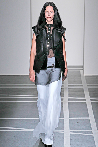 2010 Runway Fashion Shows Collection