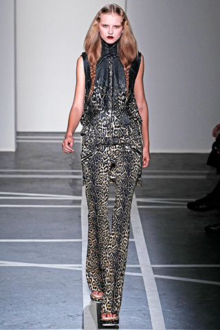 French Fashion Designers Spring 2011 Collection