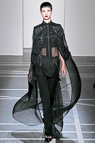 Givenchy Spring 2010 Ready To Wear Collection