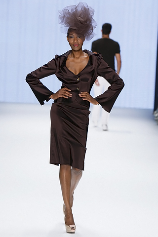 Spring 2011 Fashion Shows Pictures