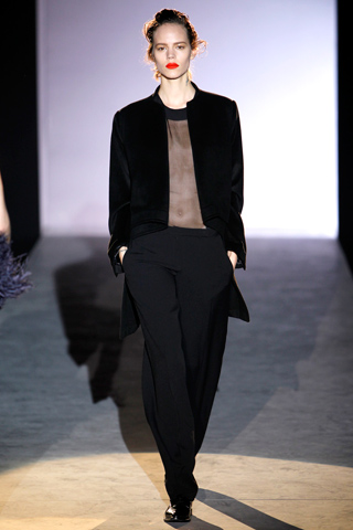 hakaan collection paris fashion week ready to wear 2011 6