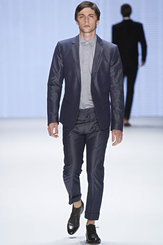 Simon Hannibal Fischer Summer 2011