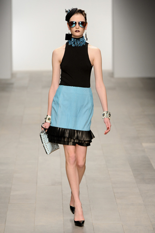 holly fulton aw2011 lfw collection amy groves holly