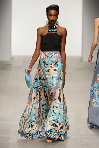 holly fulton aw2011 lfw collection leomie anderson